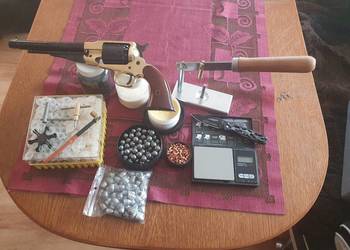 Rewolwer czarnoprochowy Remington texas 8 cali pietta