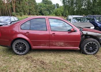 VW Bora / Jetta MK4 2.0 AVH LC3K – części blacharskie, mechaniczne, wnętrze