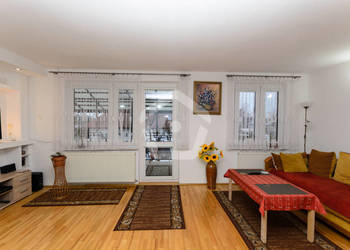 Dom w zabudowie szeregowej w dobrej lokalizacji