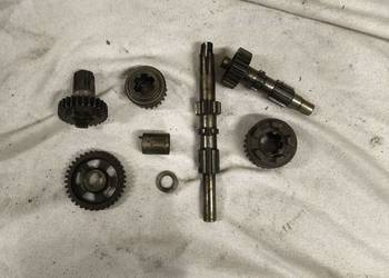 Ładna skrzynia biegów wsk 125 wfm 125