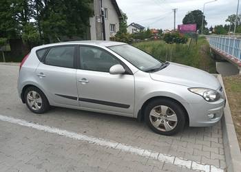 Hyundai i30 1.6 benzyna