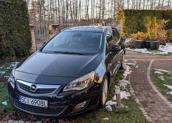 Opel Astra J Sports Tourer 1.6T 180KM (uszkodzona skrzynia)