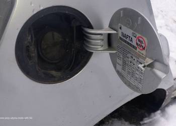 Klapka wlewu paliwa Skoda Fabia 2