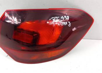 OPEL ASTRA J LIFT  KOMBI  LAMPA TYŁ PRAWA