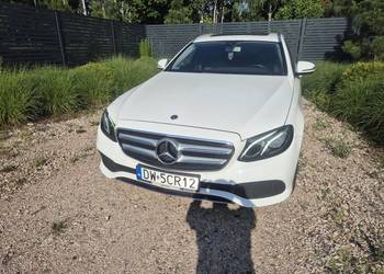 Mercedes E200 4Matic,  salon PL,  stan bardzo dobry