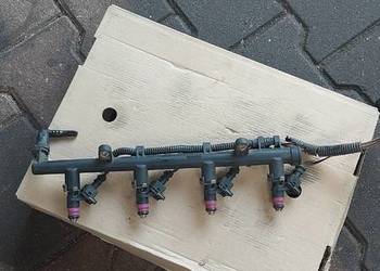 Listwa wtryskowa wtryskiwacze RENAULT  8200135504