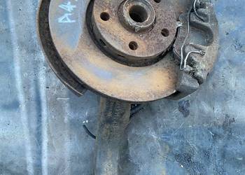 Zwrotnica przednia prawa Audi A4 B5 / VW Passat B5 8D04.072.58