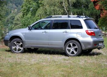 Mitsubishi Outlander 1 + LPG (sprawne)