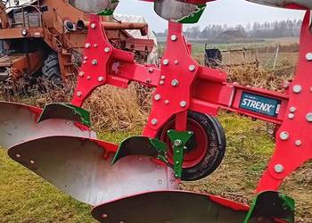 Pług Agro Masz