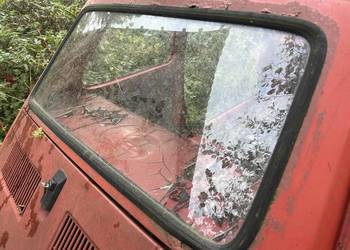 Szyba tył Fiat 126p