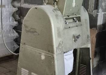 Młyn do tworzyw sztucznych plastiku odpadów butelek kabli wiązek samochodow