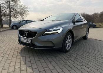 Volvo V40 Lift 2.0 D2 2018 Rok Ledy