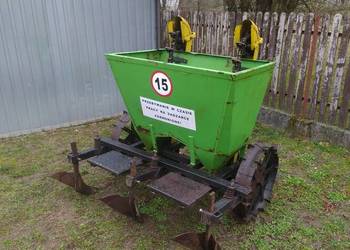 Sadzarka do ziemniaków Oryginał wszystkie koszyczki mocne metalowe.