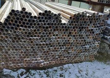 Słupki ogrodzeniowe do siatki leśnej