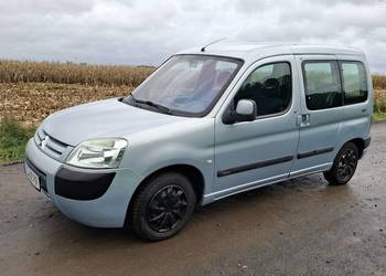 Citroen Berlingo 1.4 benzyna ,klimatyzacja, 2004rok