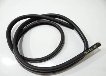 USZCZELKA PRAWY PRZÓD BMW E61 LCI (4287792)