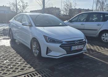 Hyundai Elantra 2019