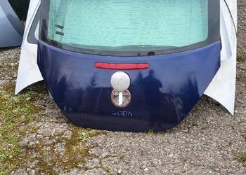VW New Beetle  maska tył Kompletna z szybą  Kolor LC5R  zamek szyba Klamka