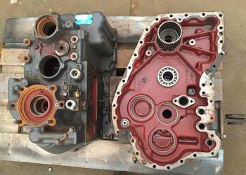 Obudowa skrzyni biegów Case 695, NH 115, FH 200