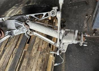 ZWROTNICA LEWA TYŁ CHEVROLET CORVETTE C4 LIFT