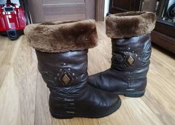 Skórzane, na naturalnym futrze, dobrej jakości,  kozaki damskie Skórzane, na naturalnym futrze, dobrej jakości,  kozaki damskie