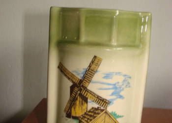 porcelanowy pojemnik kuchenny z wiatrakiem