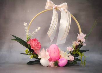 Stroik wielkanocny na kole