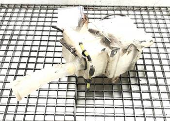 ZBIORNIK SPRYSKIWACZY MITSUBISHI OUTLANDER I SUV 01-08 2.4 160KM