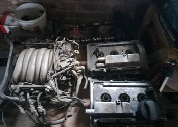 Komplet głowic i wałków rozrządu audi A6 C5 2.4 v6