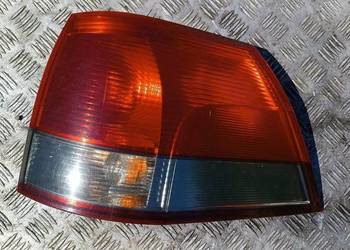 Lampa prawa lewa tył tylna Opel Vectra C lift kombi Europa