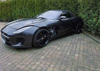 Jaguar F-TYPE P300 2.0 R-DYNAMIC