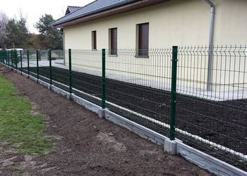 Ogrodzenie panelowe z podmurówką, wys. 148 cm