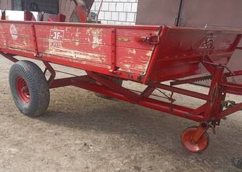 Rozrzutnik obornika JF AV 25