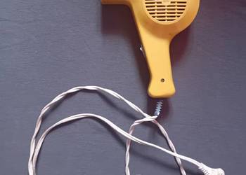 Suszarka do włosów Farel, model SR-5, 1985 r. PRL. Suszarka do włosów Farel, model SR-5, 1985 r. PRL.