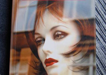 Książka "Nowa twarz" Książka "Nowa twarz"