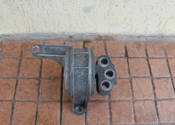 PODUSZKA SILNIKA OPEL ASTRA H 1.6