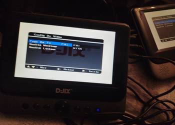 Dvd samochodowe dwa monitory Bajki..