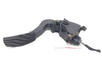 POTENCJOMETR GAZU RENAULT MEGANE IV 180020000R 1.5 116KM PEDAŁ