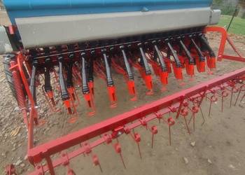 Sprzedam siewnik ISARIA 6000S