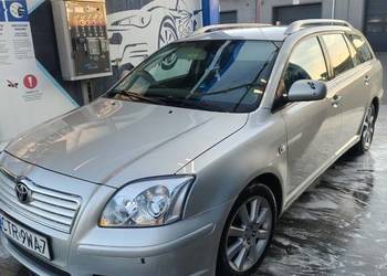Toyota Avensis T25 1.8 kombi benzyna gaz