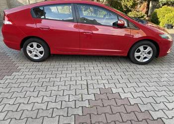 Honda Insight Hybrid z automatyczną