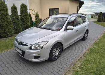 Hyundai I30 1,6 CRDI 90 KM Grzane fotele Klima