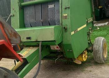 Prasa john deere 550