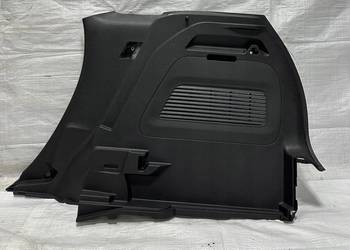 BOCZEK TAPICERKA BAGAŻNIKA PRAWY TYŁ OPEL CROSSLAND YQ00711280 NOWA
