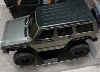 Nowe zdalnie sterowane auto