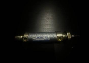 Siłownik Pneumatyczny FESTO DGS 25/40 - D25, Skok 40mm