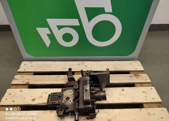 Kolektor wody John Deere 6068 HRT 90 (R533672)