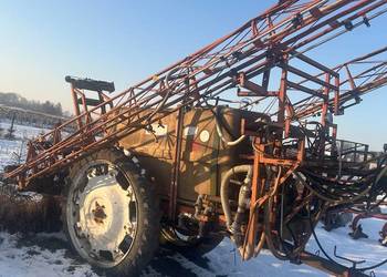 Opryskiwacz douven hardi kuhn 2500 l 21 metrów