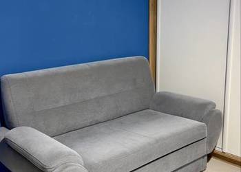 Sofa z rozkładanym materacem