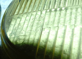 SZKŁA REFLEKTORÓW GOLF II MK2 ZÓŁTE SZKŁO RARYTAS